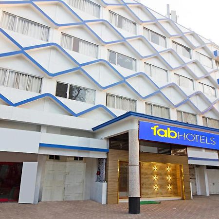 Fabhotel Neelkamal - Chembur Mumbai Kültér fotó