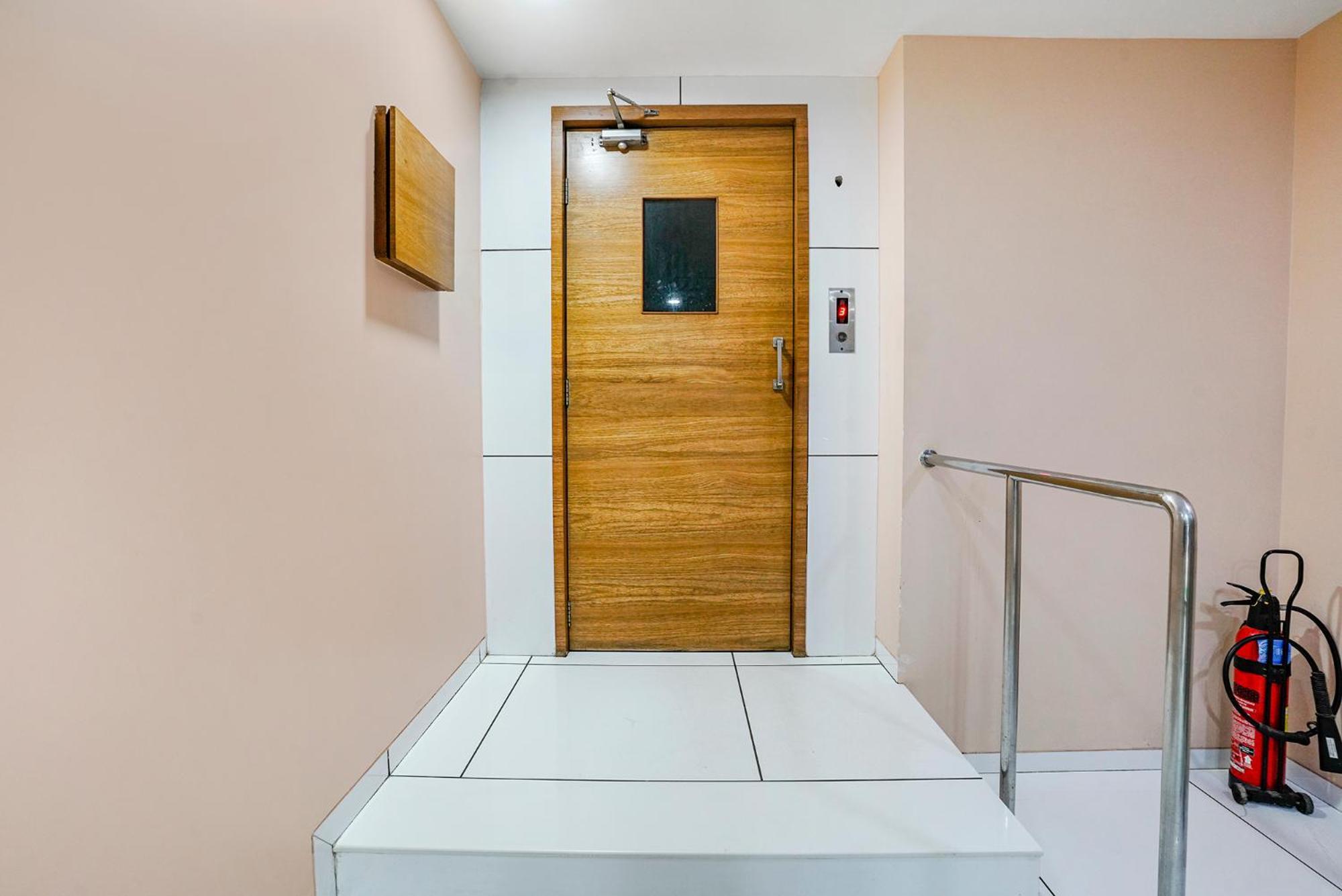 Fabhotel Neelkamal - Chembur Mumbai Kültér fotó